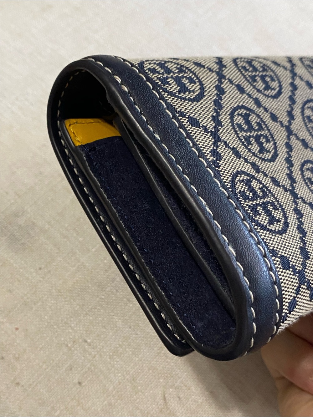 Authentic Tory Burch T-Monogram Jacquard Wallet Clutch Navy Yellow - Picture 6 of 13